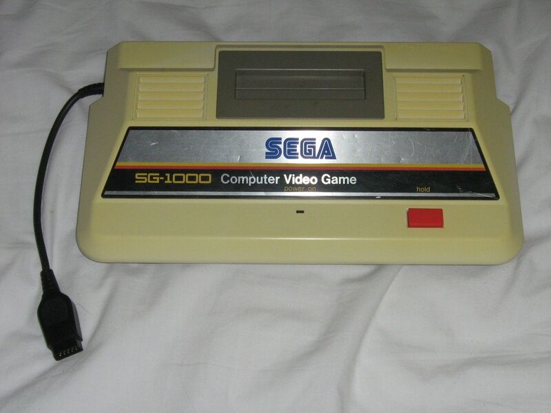 Original SG-1000 with black-red-yellow